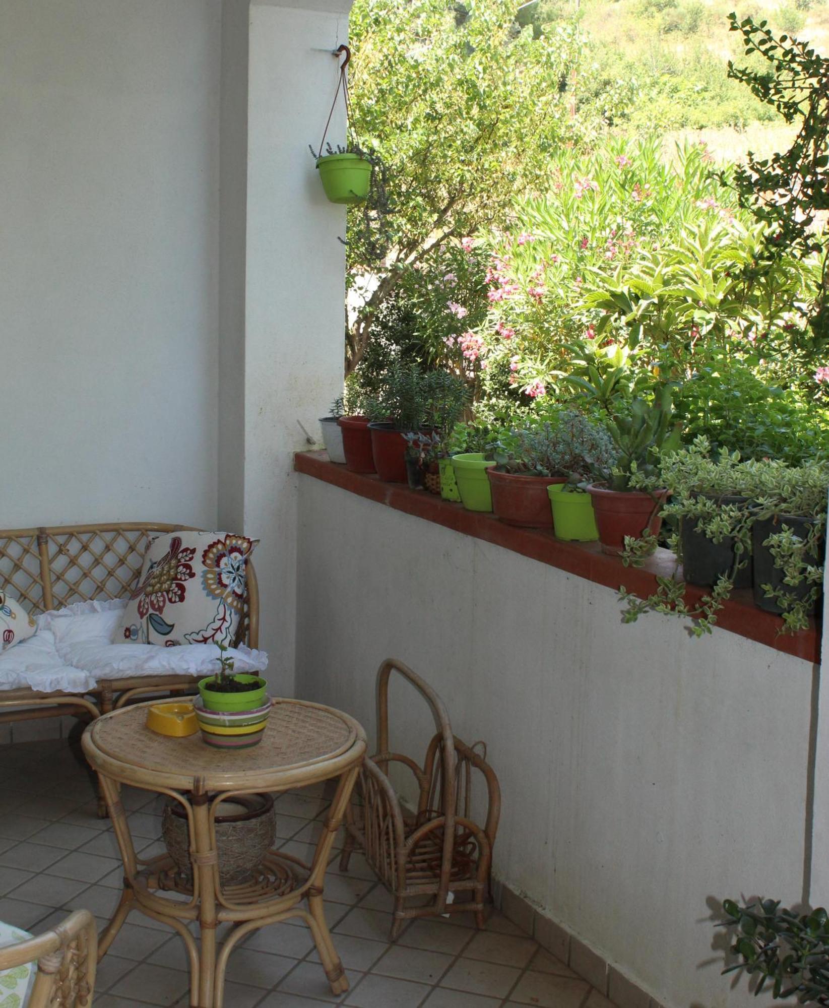 Libro Di Sogni - B&B Letterario Caserta Vecchia Exterior photo
